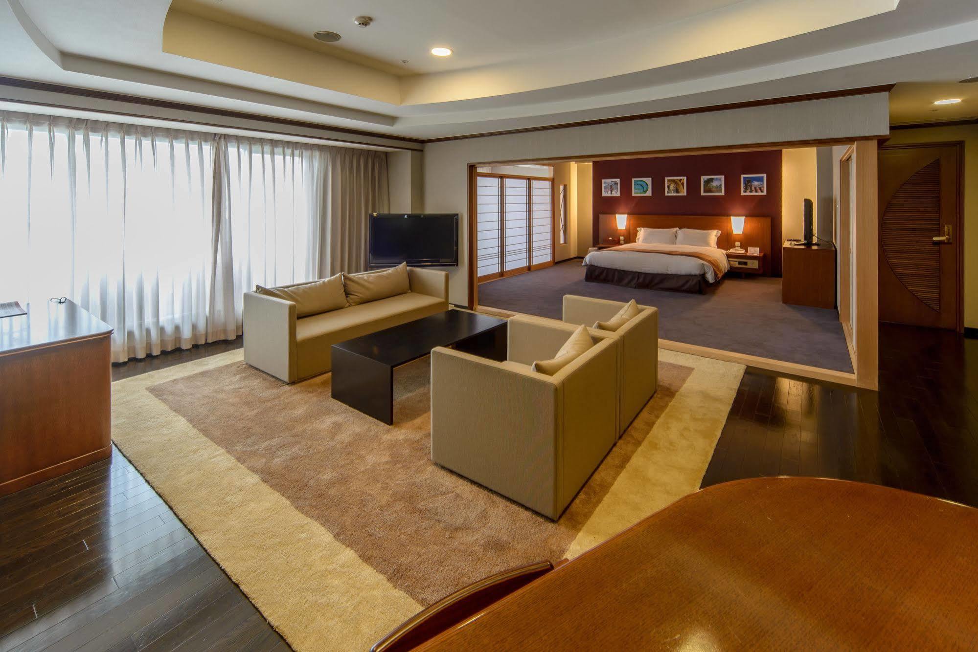 Okinawa Grand Mer Resort Экстерьер фото